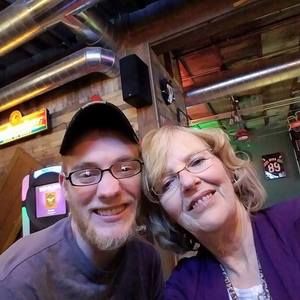 Meet your Posher, Cheryl